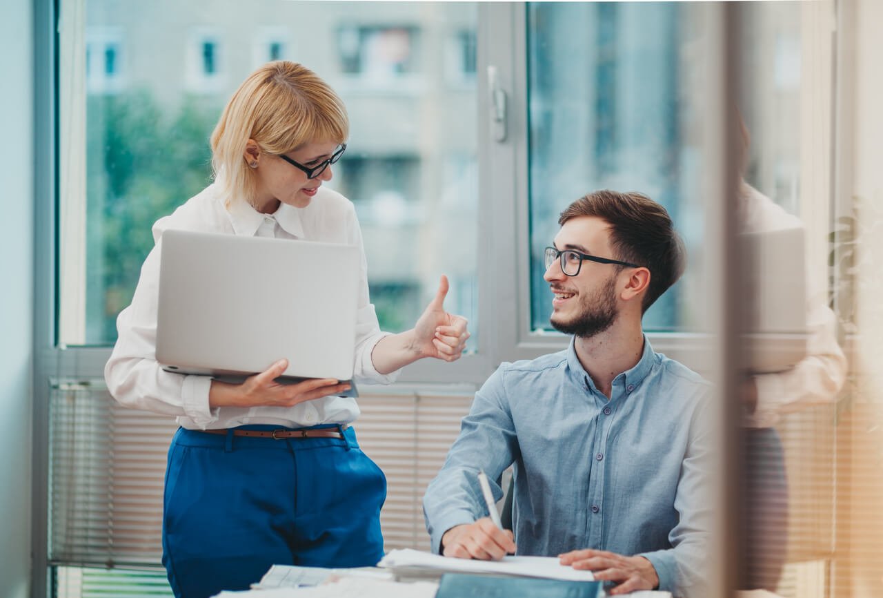 Guia para te ajudar a criar a cultura de feedback na sua empresa