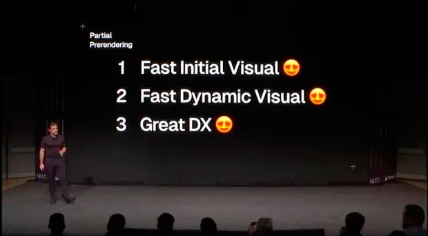 Guillermo Rauch está em pé ao lado de uma grande tela de apresentação em um palco escuro. A tela exibe três pontos destacados sobre 'Partial Pre-rendering' com ícones de emoji sorridente ao lado de cada ponto: 1. Fast Initial Visual, 2. Fast Dynamic Visual, 3. Great DX (Developer Experience).