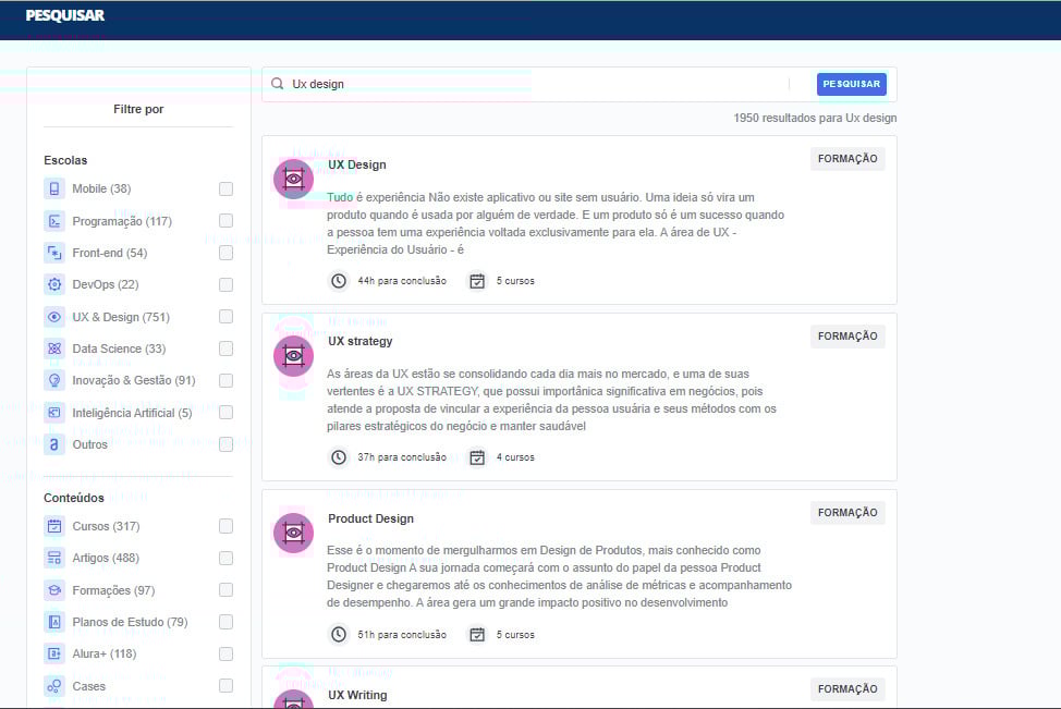 Printscreen do site da Alura em que é possível visualizar na parte superior o campo de busca, tendo uma lupa como ícone, assim como o menu abaixo no lado esquerdo com filtros diversos.