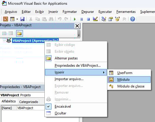 Interface do editor Microsoft Visual Basic for Applications (VBA) com o menu de contexto aberto em um projeto chamado 