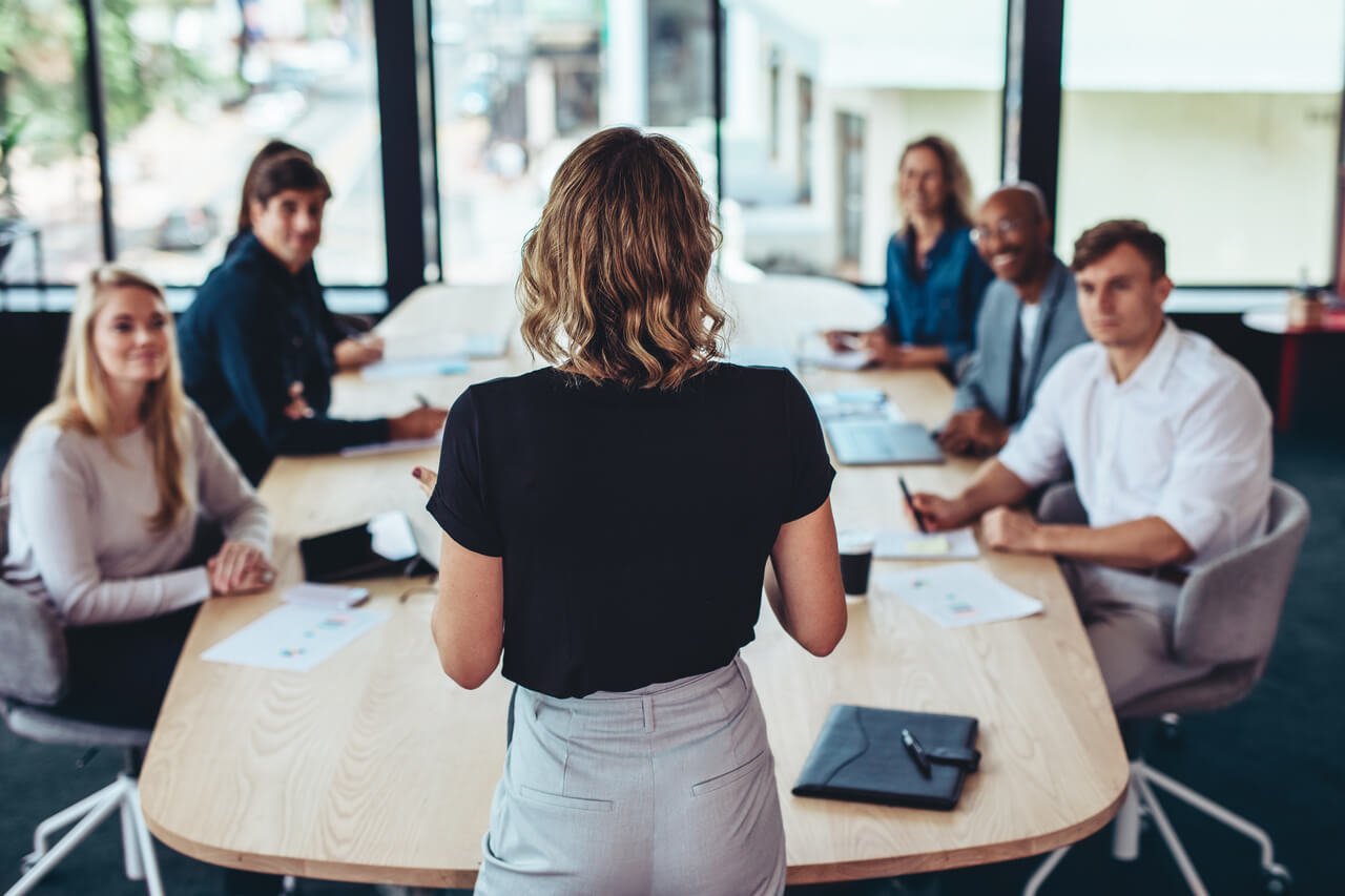 O que é liderança transformacional e como aplicar na sua empresa?