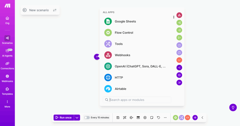 Um Print da tela de configuração do módulo do Google Forms na Make, mostrando a seleção do gatilho "Watch Responses" e o campo para a conexão.