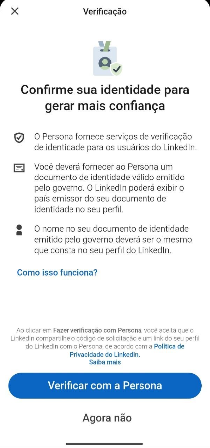 Tela de verificação do LinkedIn pedindo confirmação de identidade com o serviço Persona, com botão “Verificar com a Persona” e opção “Agora não”.