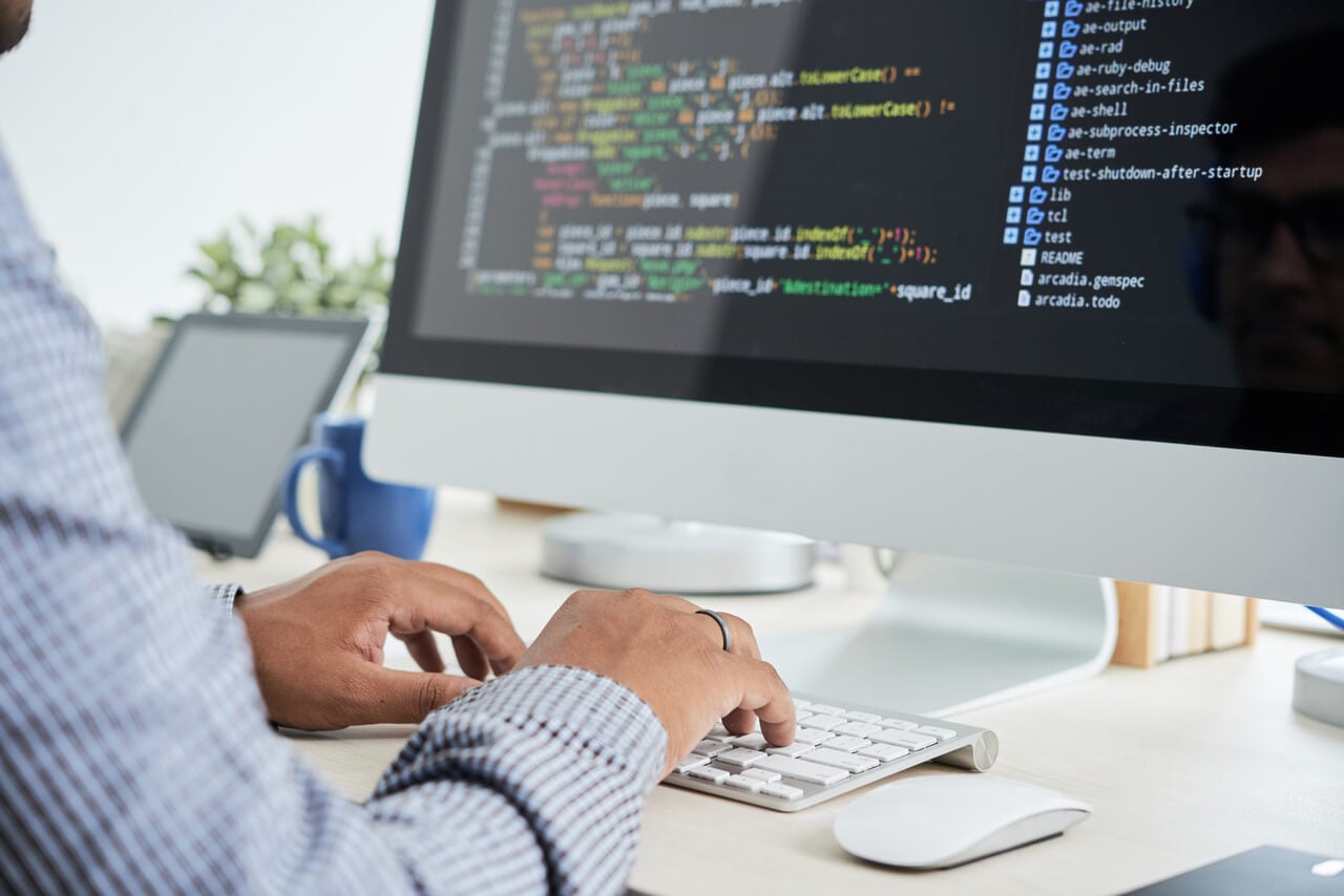 Superinteligência artificial: o que é e como as empresas devem se preparar para esse futuro